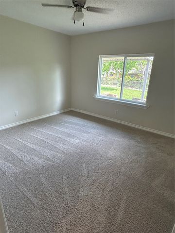 4216 Sun Valley Drive, Dallas, TX 75216