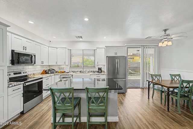 3007 W GOLDMINE MOUNTAIN Drive, San Tan Valley, AZ 85144