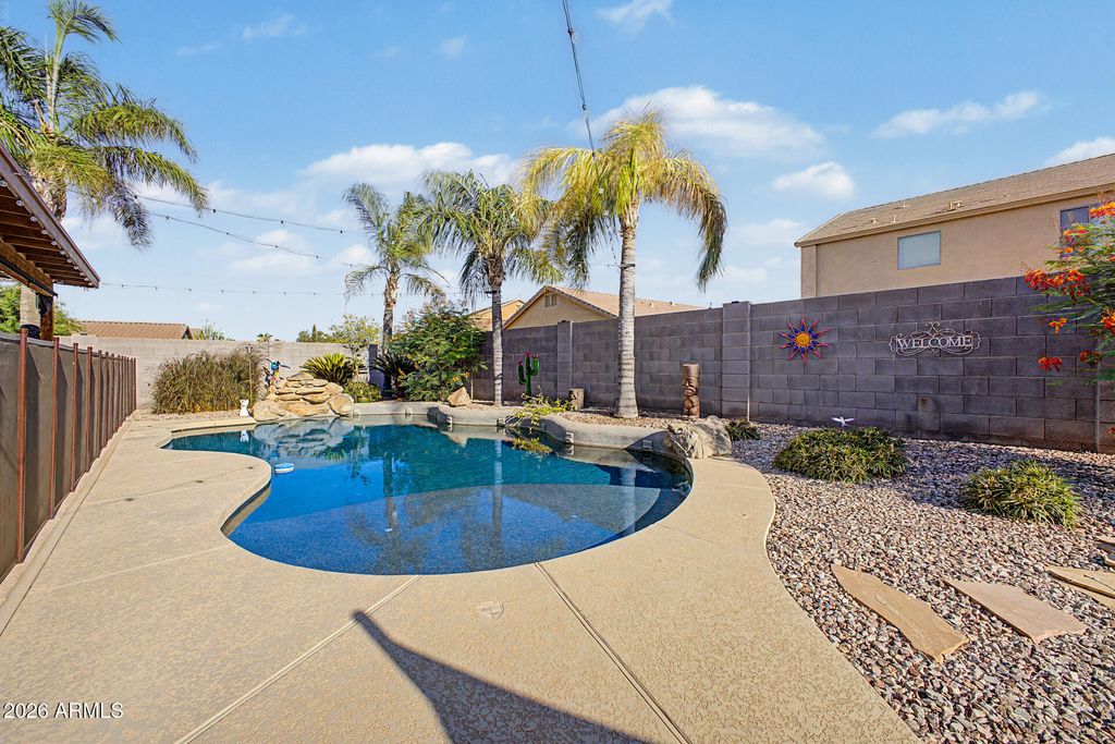 3007 W GOLDMINE MOUNTAIN Drive, San Tan Valley, AZ 85144 — photo 4