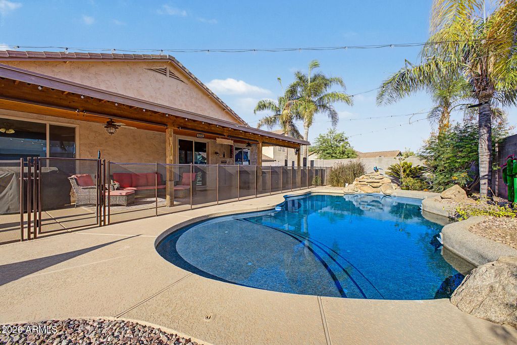 3007 W GOLDMINE MOUNTAIN Drive, San Tan Valley, AZ 85144 — photo 5