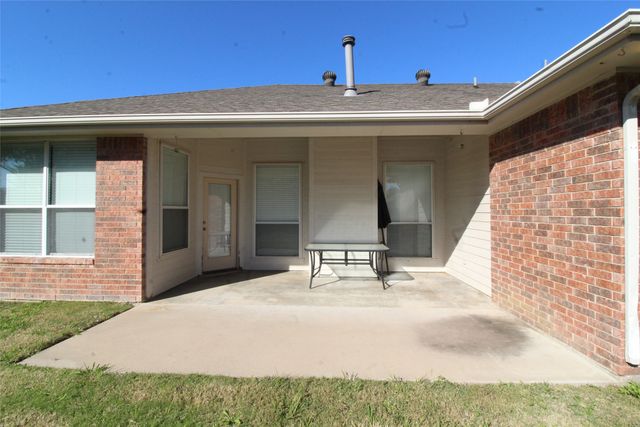 6218 Bentwood Drive, Midlothian, TX 76065