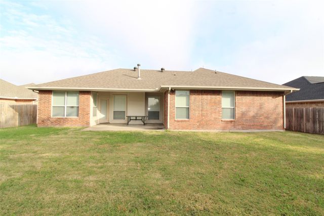 6218 Bentwood Drive, Midlothian, TX 76065