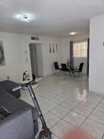 320 W 20th St 5, Hialeah, FL 33010