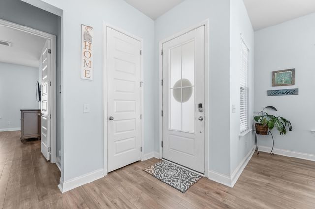 137 Country Gate Lane, Summerville, SC 29485