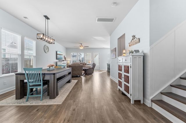 137 Country Gate Lane, Summerville, SC 29485