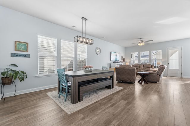 137 Country Gate Lane, Summerville, SC 29485