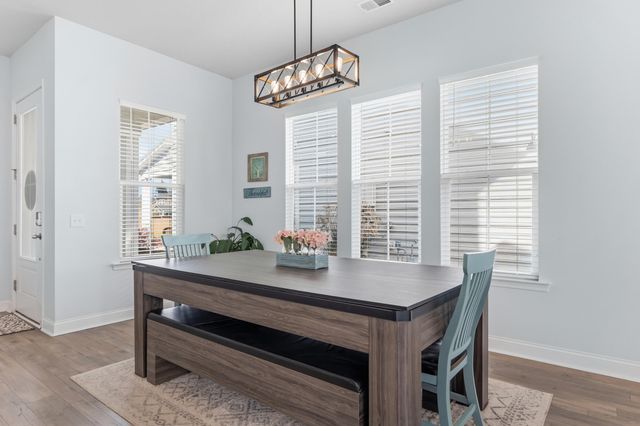 137 Country Gate Lane, Summerville, SC 29485