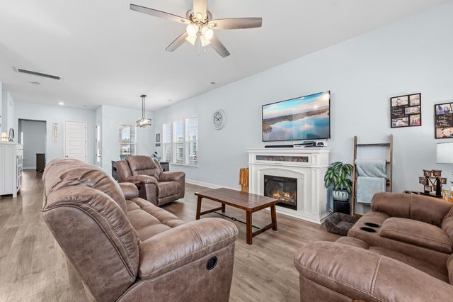 137 Country Gate Lane, Summerville, SC 29485