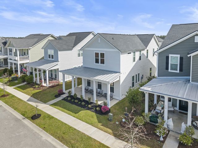 137 Country Gate Lane, Summerville, SC 29485