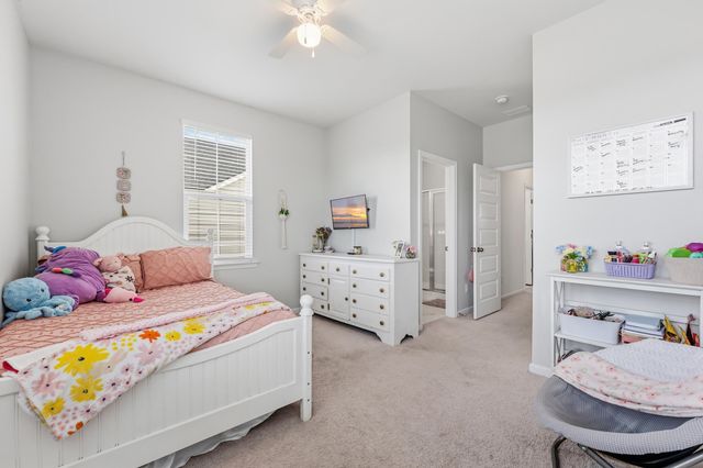 137 Country Gate Lane, Summerville, SC 29485