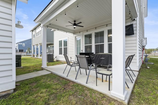 137 Country Gate Lane, Summerville, SC 29485