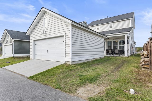 137 Country Gate Lane, Summerville, SC 29485