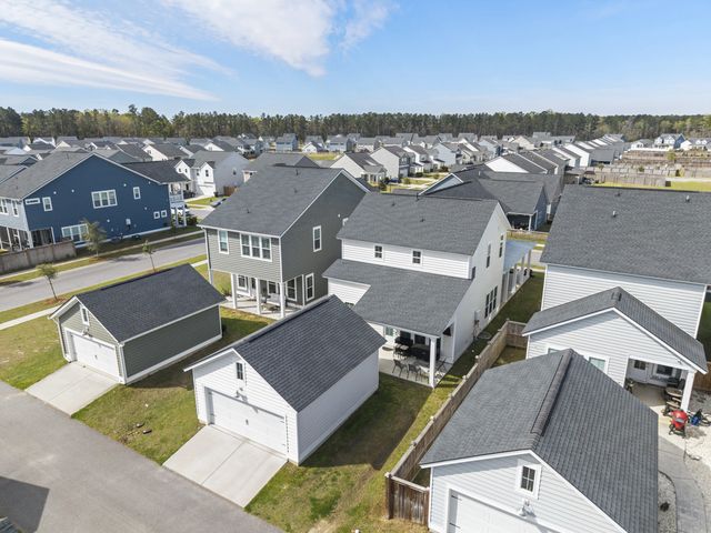 137 Country Gate Lane, Summerville, SC 29485