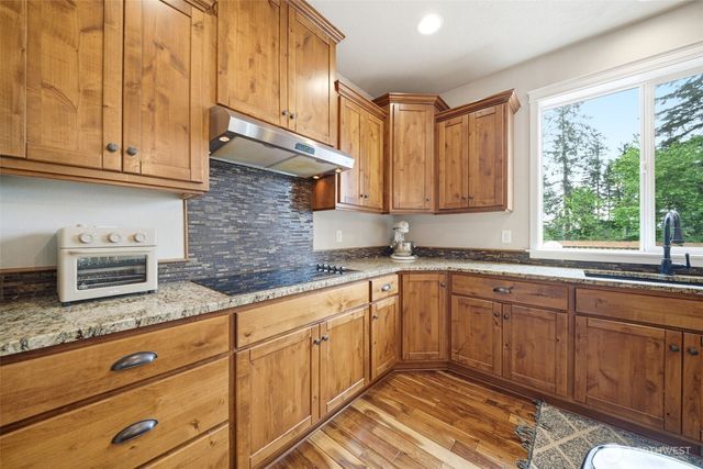 123 Blackjack Drive, Kalama, WA 98625