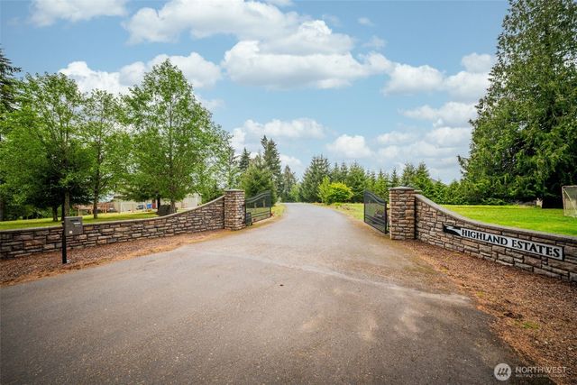 123 Blackjack Drive, Kalama, WA 98625