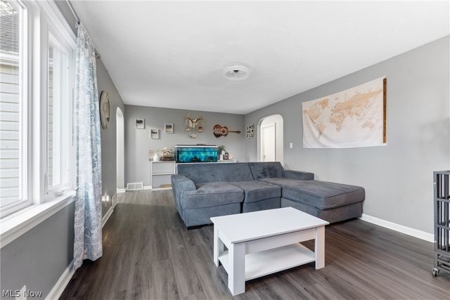 3363 Shepler Church Avenue SW, Canton, OH 44706