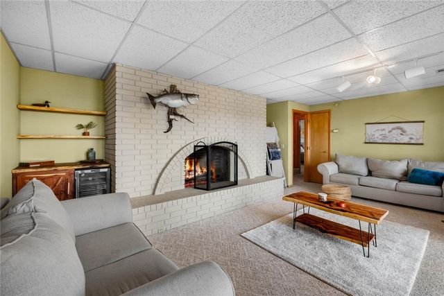 16048 Cypress Lane, Rogers, AR 72756