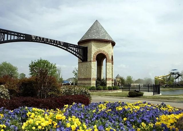 10118 St. George's Drive, Rowlett, TX 75089