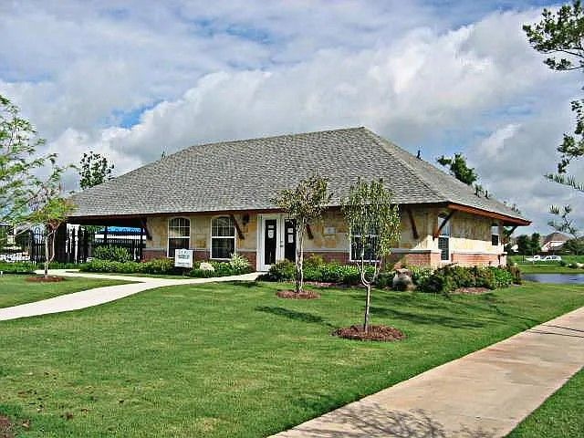 10118 St. George's Drive, Rowlett, TX 75089