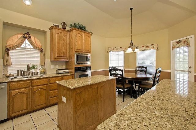 10118 St. George's Drive, Rowlett, TX 75089