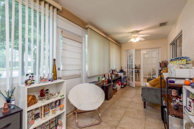 1333 N MCMULLEN BOOTH ROAD 1333, Clearwater, FL 33759