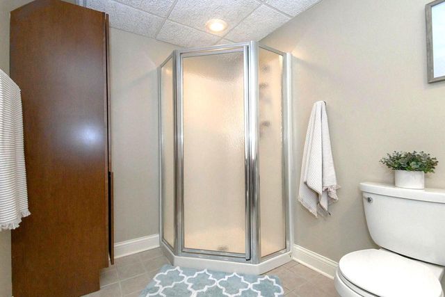 10935 N Oriole LANE, Mequon, WI 53092