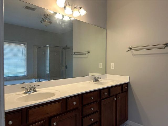 669 Maple Grove Way, Marietta, GA 30066