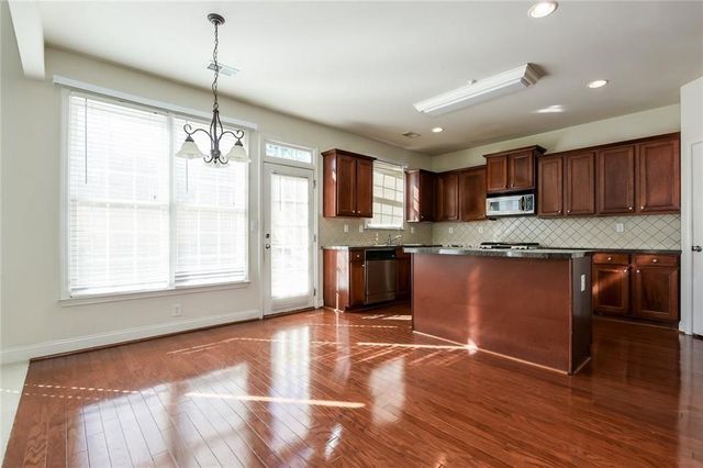 669 Maple Grove Way, Marietta, GA 30066