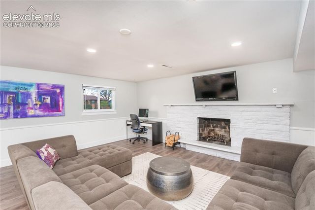 622 Pioneer Lane, Colorado Springs, CO 80904