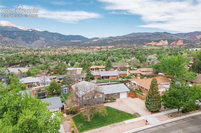 622 Pioneer Lane, Colorado Springs, CO 80904