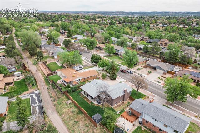 622 Pioneer Lane, Colorado Springs, CO 80904