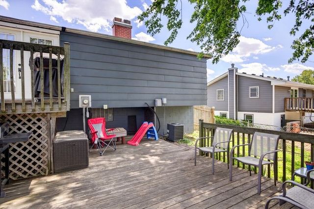 1305 Meadow Drive, Norwalk, IA 50211