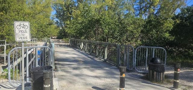 2620 NE 135th St 431, North Miami, FL 33181