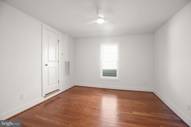 1606 CHARLES ST, Fredericksburg, VA 22401