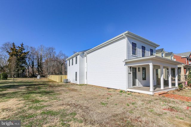 1606 CHARLES ST, Fredericksburg, VA 22401