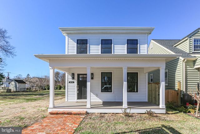 1606 CHARLES ST, Fredericksburg, VA 22401