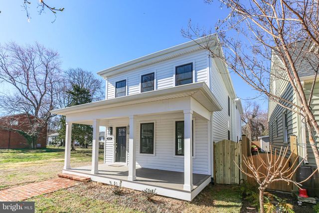 1606 CHARLES ST, Fredericksburg, VA 22401