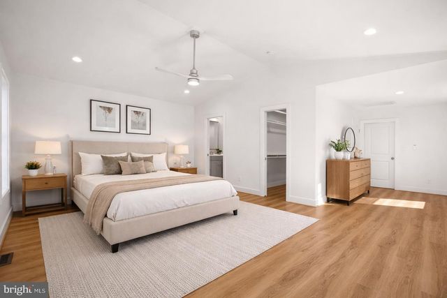 1606 CHARLES ST, Fredericksburg, VA 22401