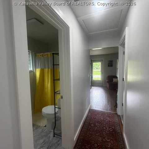 5122 Lancaster Avenue, Charleston, WV 25304