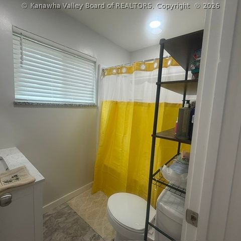 5122 Lancaster Avenue, Charleston, WV 25304