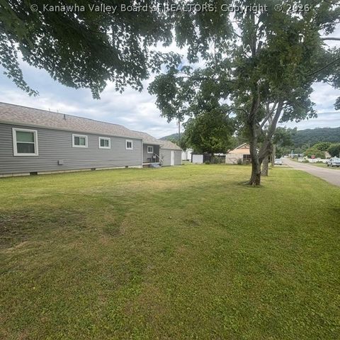 5122 Lancaster Avenue, Charleston, WV 25304