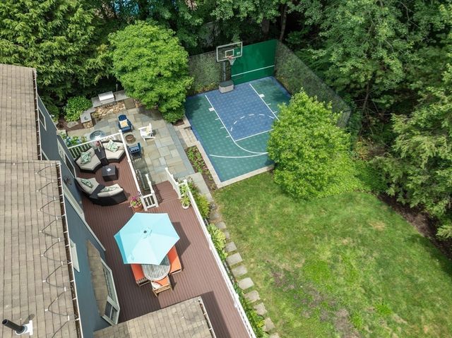 80 Pokonoket Ave, Sudbury, MA 01776
