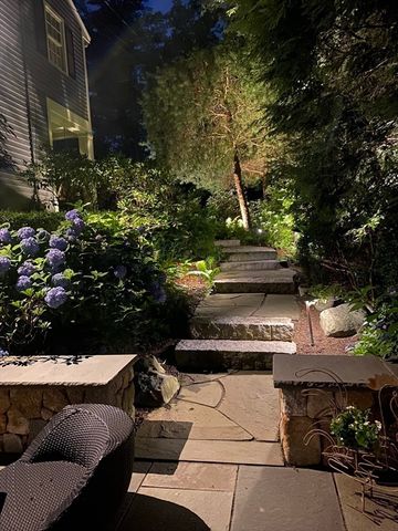 80 Pokonoket Ave, Sudbury, MA 01776