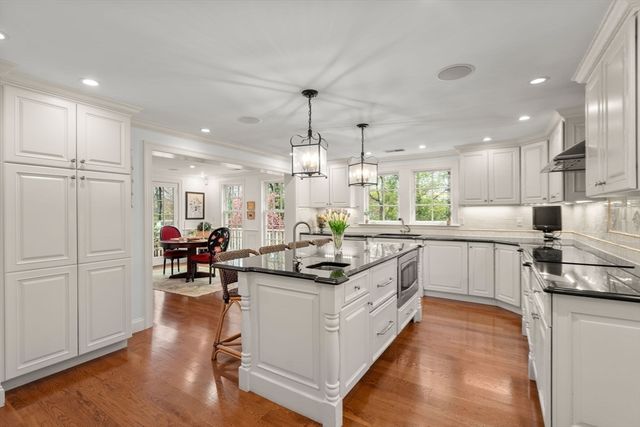 80 Pokonoket Ave, Sudbury, MA 01776