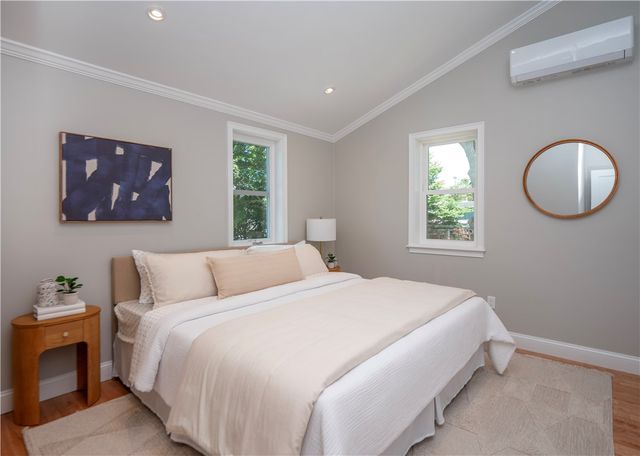 31 Prescott Hall Road, Newport, RI 02840