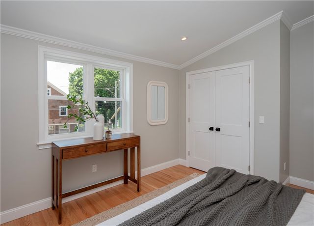 31 Prescott Hall Road, Newport, RI 02840