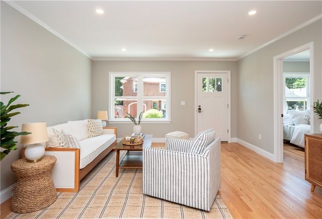 31 Prescott Hall Road, Newport, RI 02840