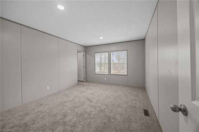 430 Cabin Creek Drive, Denton, NC 27239