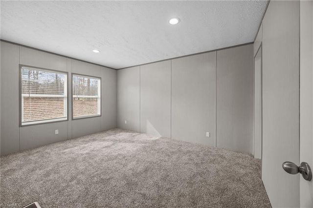 430 Cabin Creek Drive, Denton, NC 27239