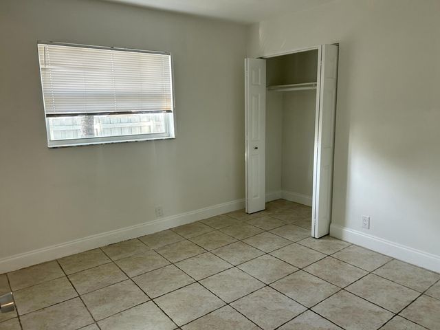 51 NE 24th Street 4, Wilton Manors, FL 33305